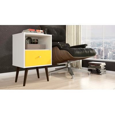 Table de chevet blanche et jaune