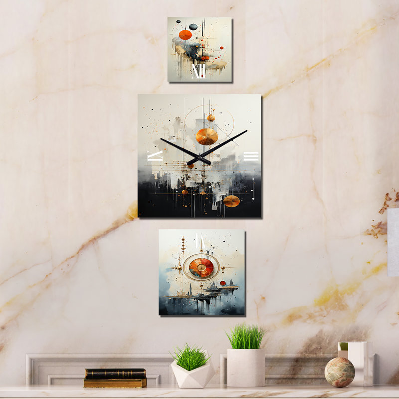 Haricleea Metal Wall Clock