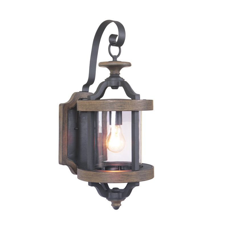 Lanterne murale d'extérieur 1 lumière Eastbourne, H 22,45 po x l 9,1 po x P 11,2 po