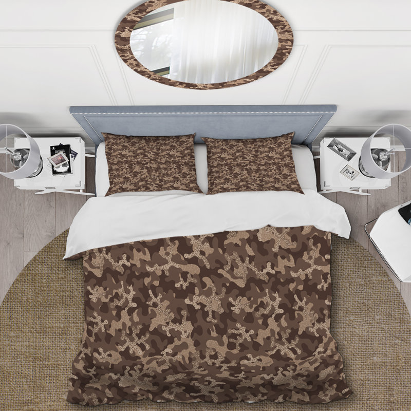 Brown Camouflage Pattern Polyester Camouflage Duvet Cover, Queen Duvet Cover + 2 Standard Shams