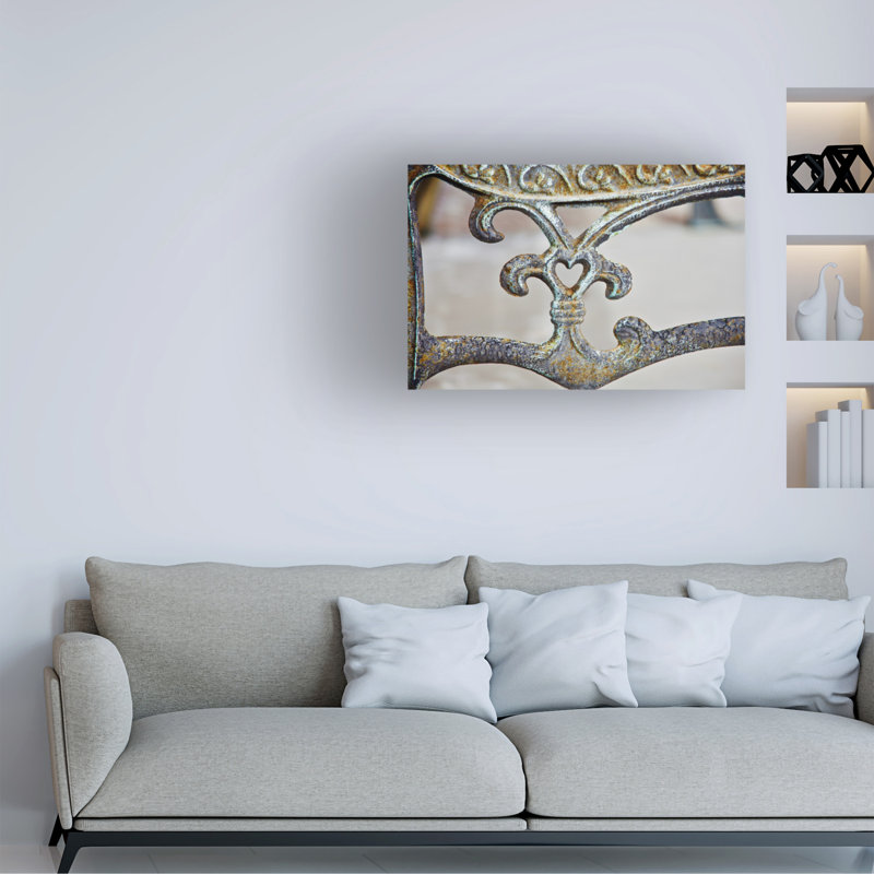 «Rusted Heart» par Susan Vizvary, impression sur toile tendue, H 22 po x l 32 po