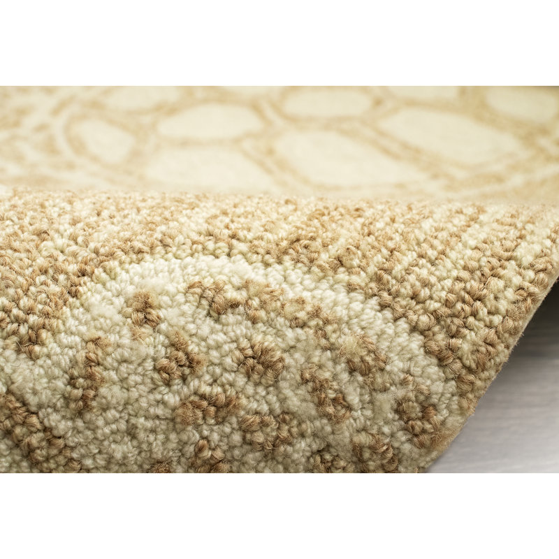 Tapis beige en polyester touffeté à la main Beykoy, Rectangle 7 pi 6 po x 9 pi 6 po
