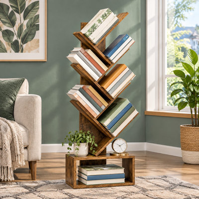 Avec une largeur de 15 pouces, cette bibliothèque rustique brune à 6 niveaux en forme d'arbre possède des supports à livres divisés et un encombrement réduit, idéale pour les bureaux à domicile, les chambres ou les salons.