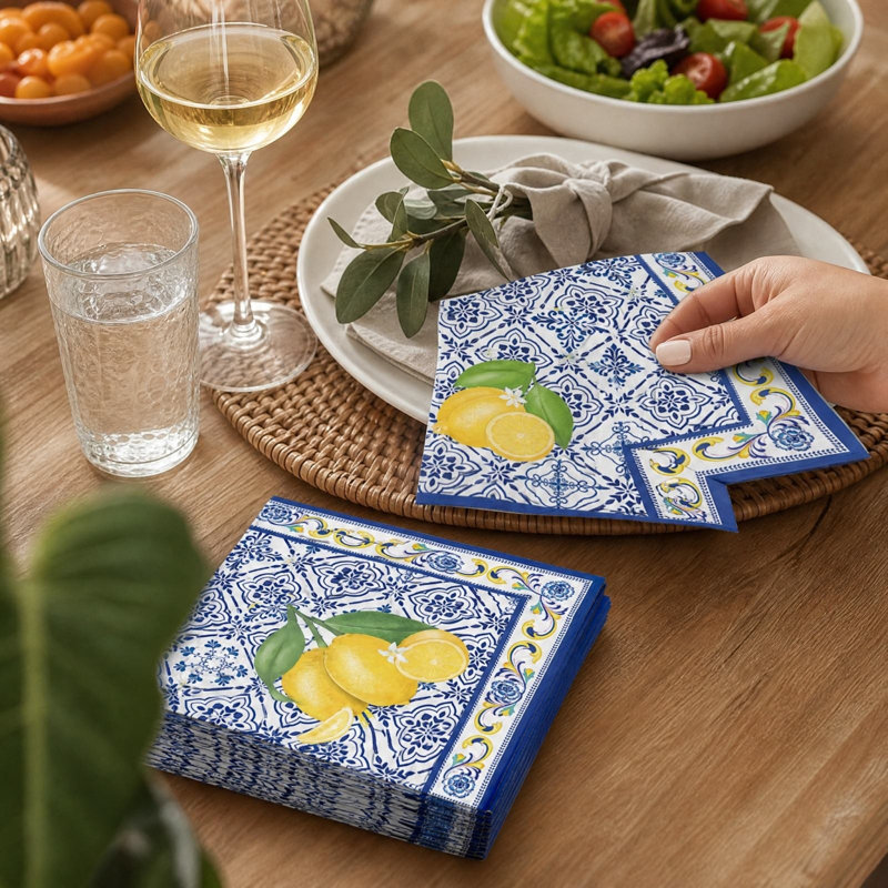 Lampe fantôme en tissu, serviettes en papier jetables imprimées citron vintage et carreaux bleus, style méditerranéen, pour la décoration de table à la maison et les fêtes.