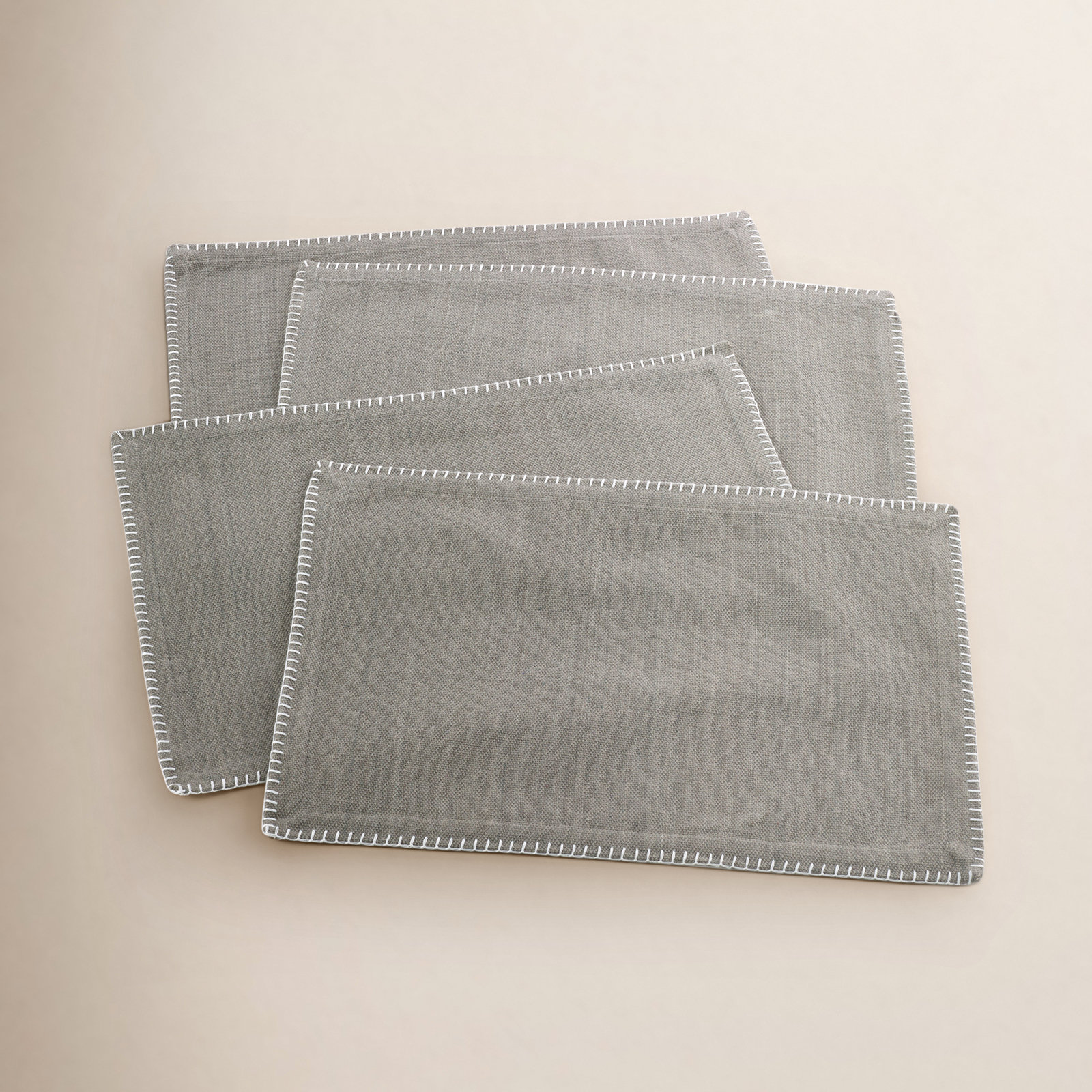 Ivara Whip Stitched Design 13" Cotton Placemat, Gray