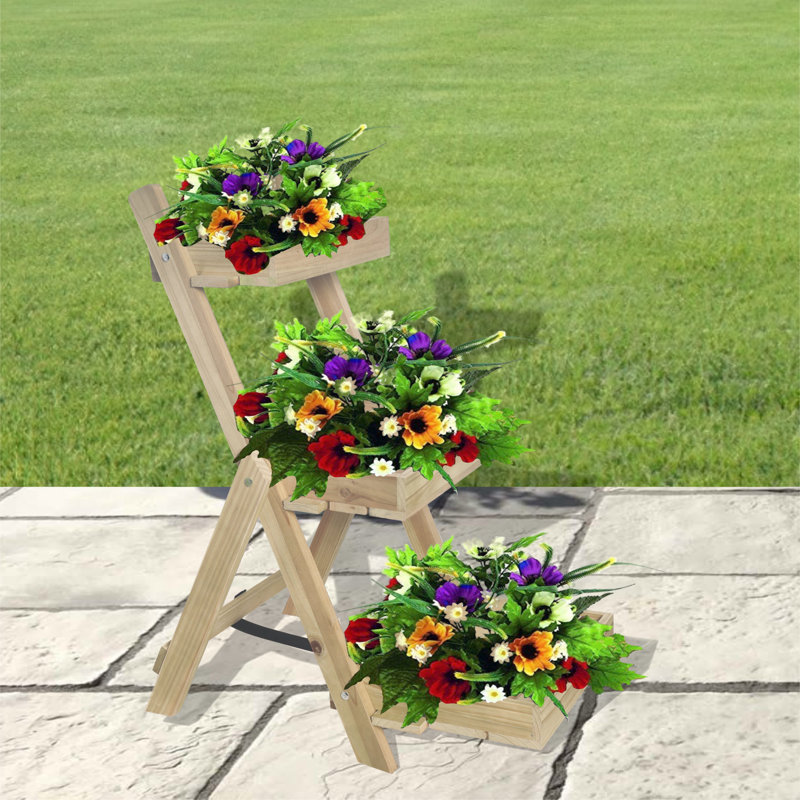 Abdallah Wood Vertical Garden