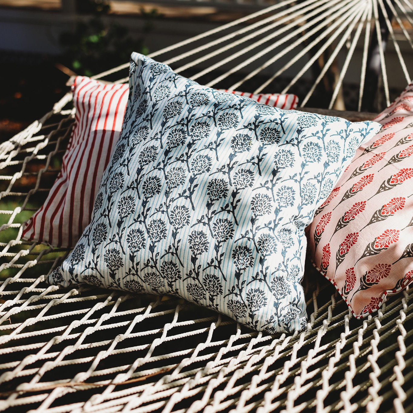 Linen Pillow Cover, Square 20", Navy/White Floral
