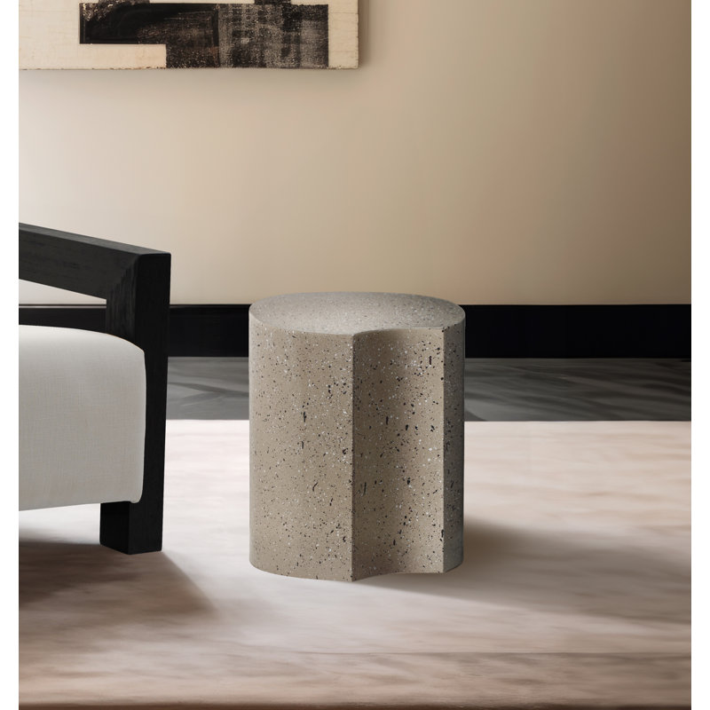 Table de bout Hylie, Taupe / taupe Terrazo, H 18 po x l 16 po x P 16 po