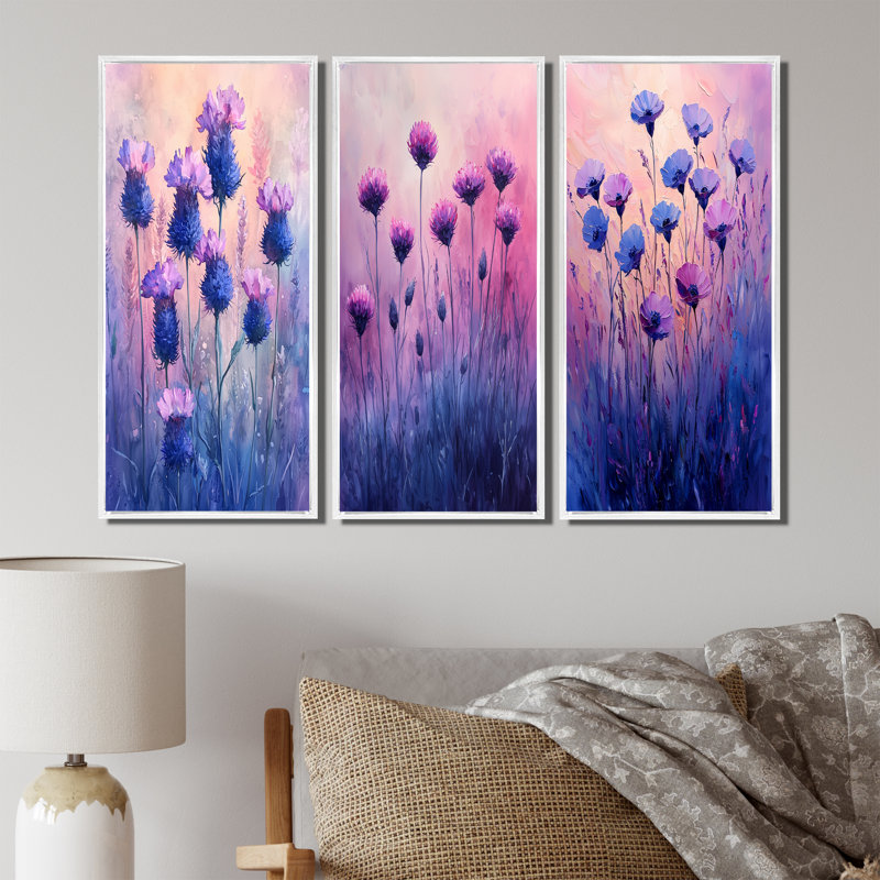 Rêve de champs de bleuet en mauve I - Collection d'art mural Cornflowers, H 32 po x l 48 po, Impression encadrée flottante