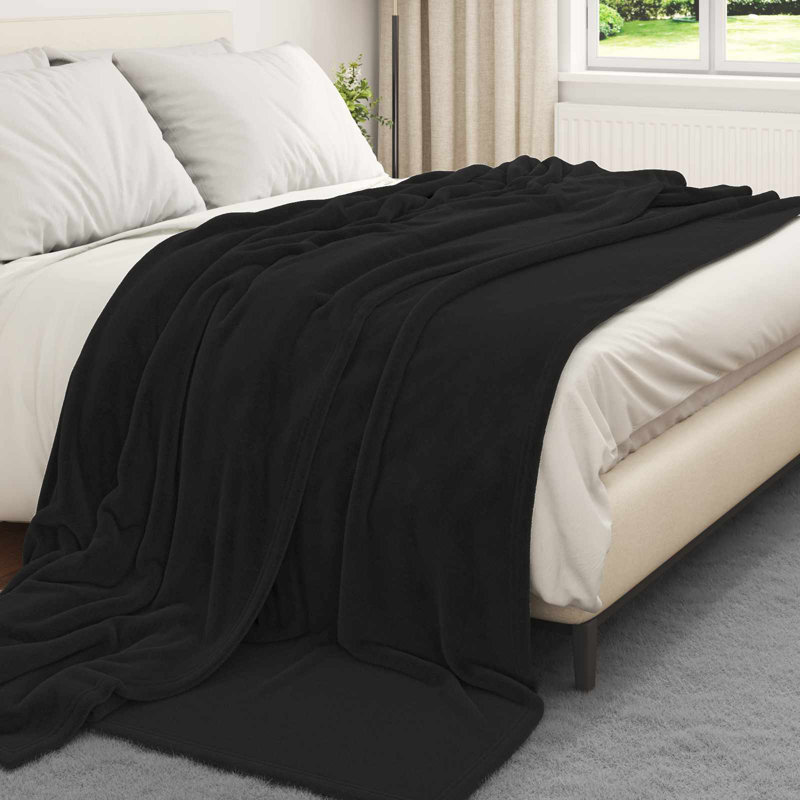 5-30 Throw Blanket, 240cm x 220cm, Black