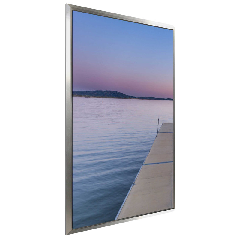 «Day's», reproduction de photo, H 51,5 po x l 31,5 po x P 2 po, Cadre flottant argent