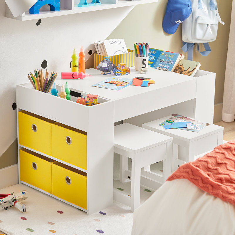 Hoy Kids and Chair Set