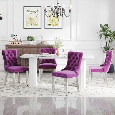Ensemble de salle à manger rectangulaire en bois avec chaise capitonnée