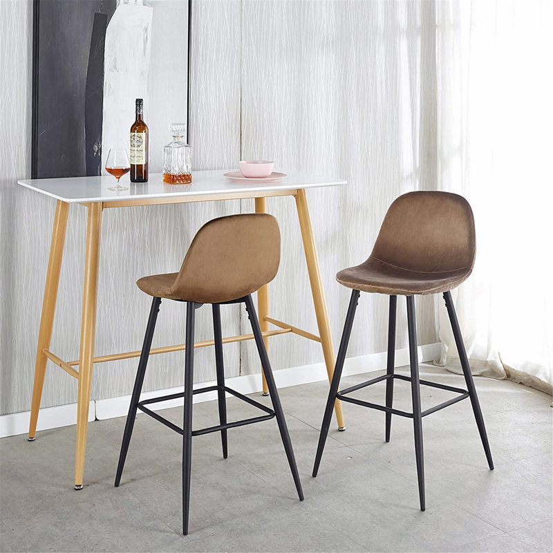 Versatile and Comfortable Bar Stools Set for Diverse Spaces, Enhancing Style and Functionality, Brown