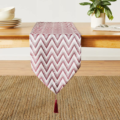 Carlingcott Fields Indiana Chevron Pattern, Polyester Jacquard, With Tassles, Gold, 13 Inch X 70 Inch, Decorative Table Runner