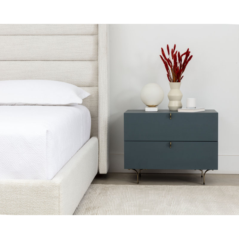 Emmit Bed, Queen