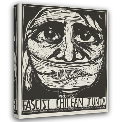 «Protest Fascist Chilean Junta» par Rachael Romero - Art mural sur toile tendue avec châssis