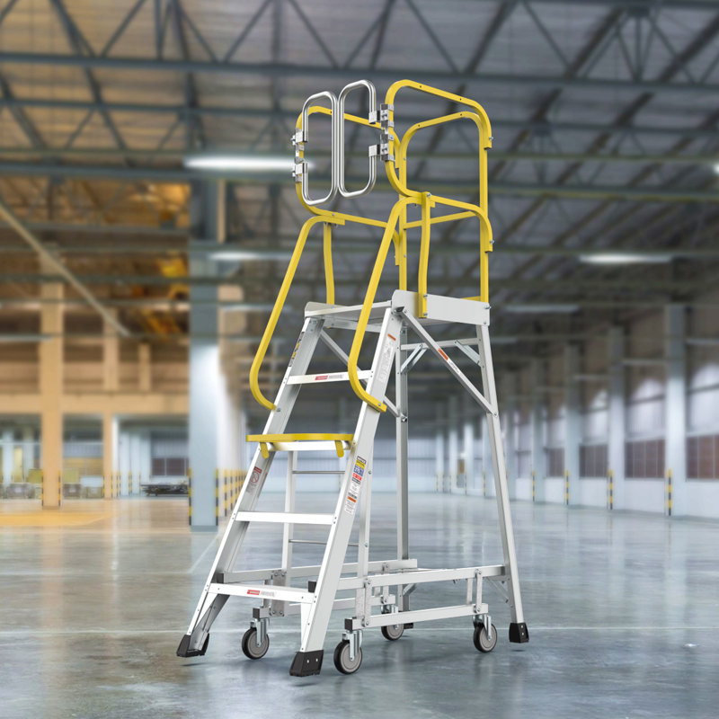 Échelle plateforme en aluminium 375 lb