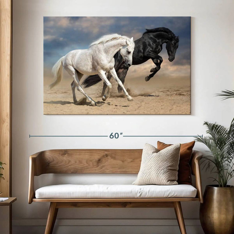 Chevaux noirs et blancs Brampt, H 34 po x l 51 po
