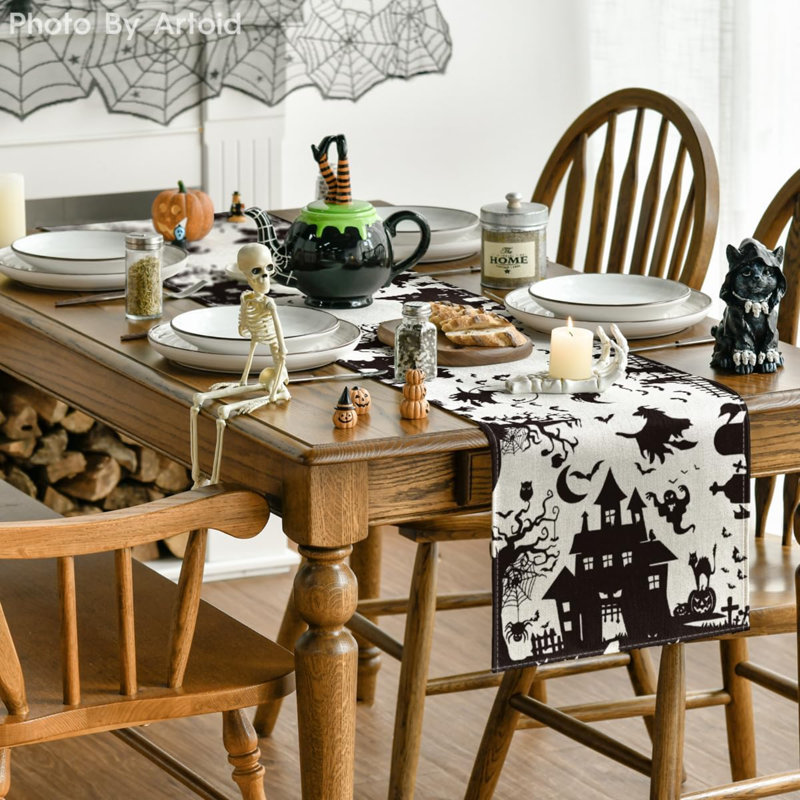 Jovell Runner Halloween Polyester Table Runner