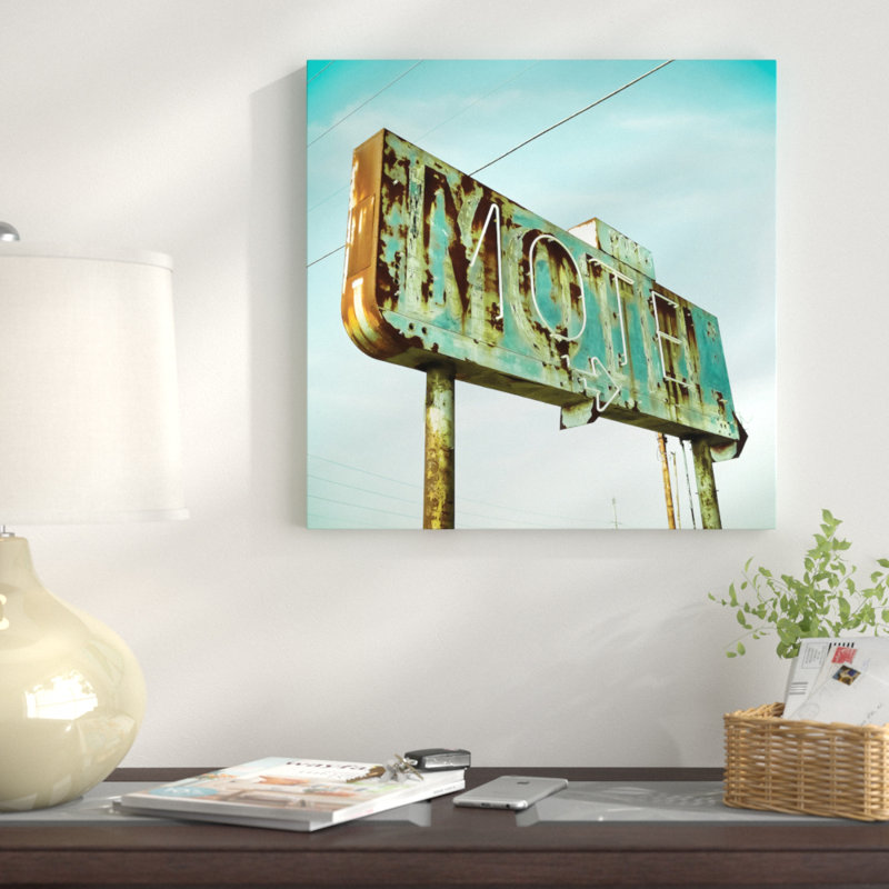 « rétro motel i », reproduction de photo sur toile, H 37 po x l 37 po x P 1,5 po