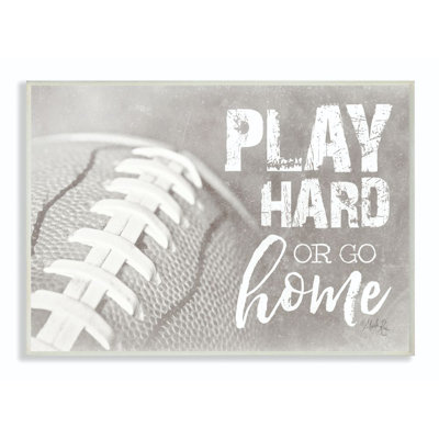 Décoration murale pour enfants Gurrola Play Hard or Go Home Football