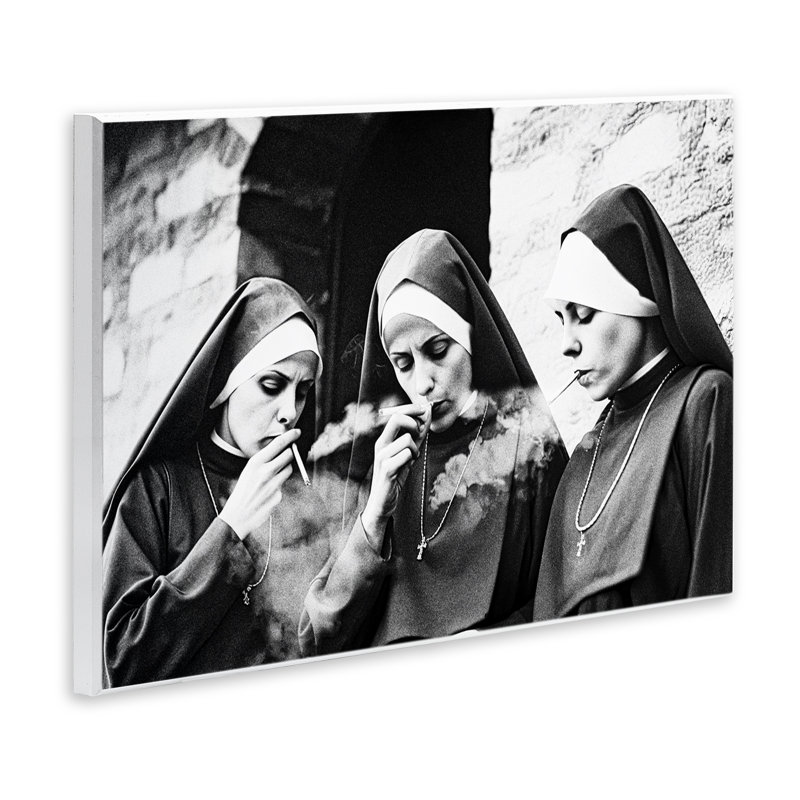 Plaque murale "Les Nonnes qui fument", design par Decent Exposures, H 10 po x l 15 po