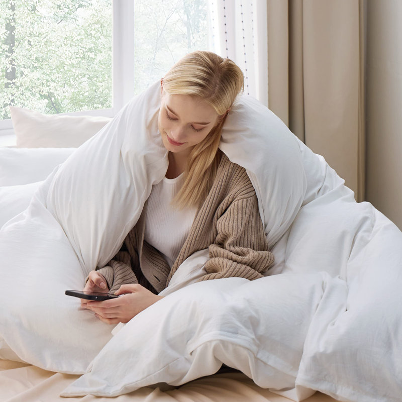 Bedsure Super Soft Prewashed Duvet Cover Set GentleSoft™️, Queen Duvet Cover + 2 Pillow Shams, White