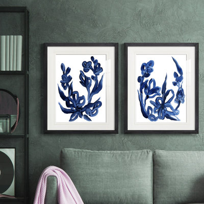 «Indigo Brush Blooms I», reproduction encadrée de qualité supérieure - prête à être accrochée