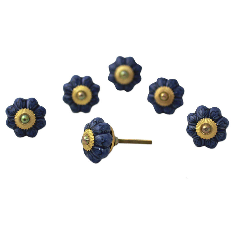 Oversized Ruhe 3 1/8" Novelty Knob Multipack