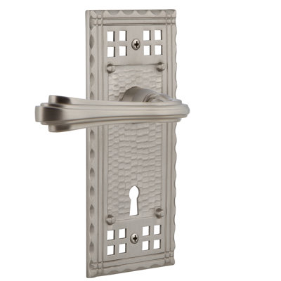 Assiette artificielle double avec trou de serrure décoratif et levier fleur