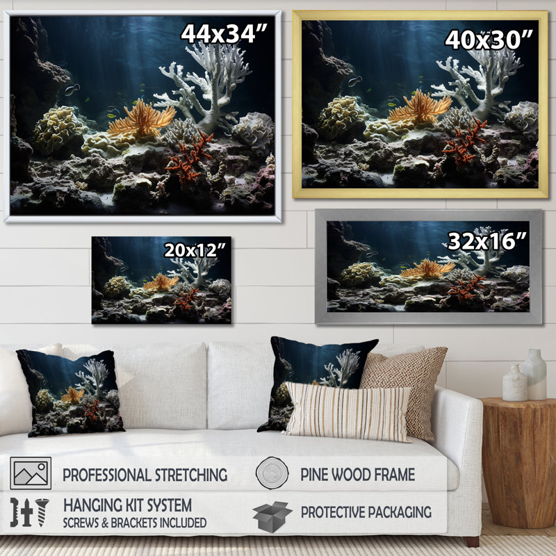 Impression d'art sur toile, "Deep Light On Coral Hidden Treasures III" - Plage et océan, Cadre flottant noir