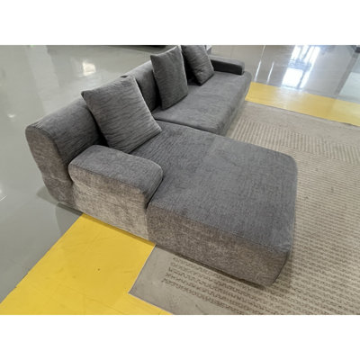 Customizable Comfort Foam Modern Sofa For Indoor Relaxation