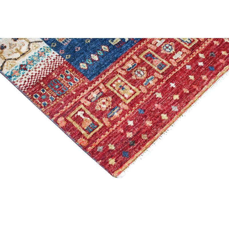 Aryana Wool Southwestern Area Rug