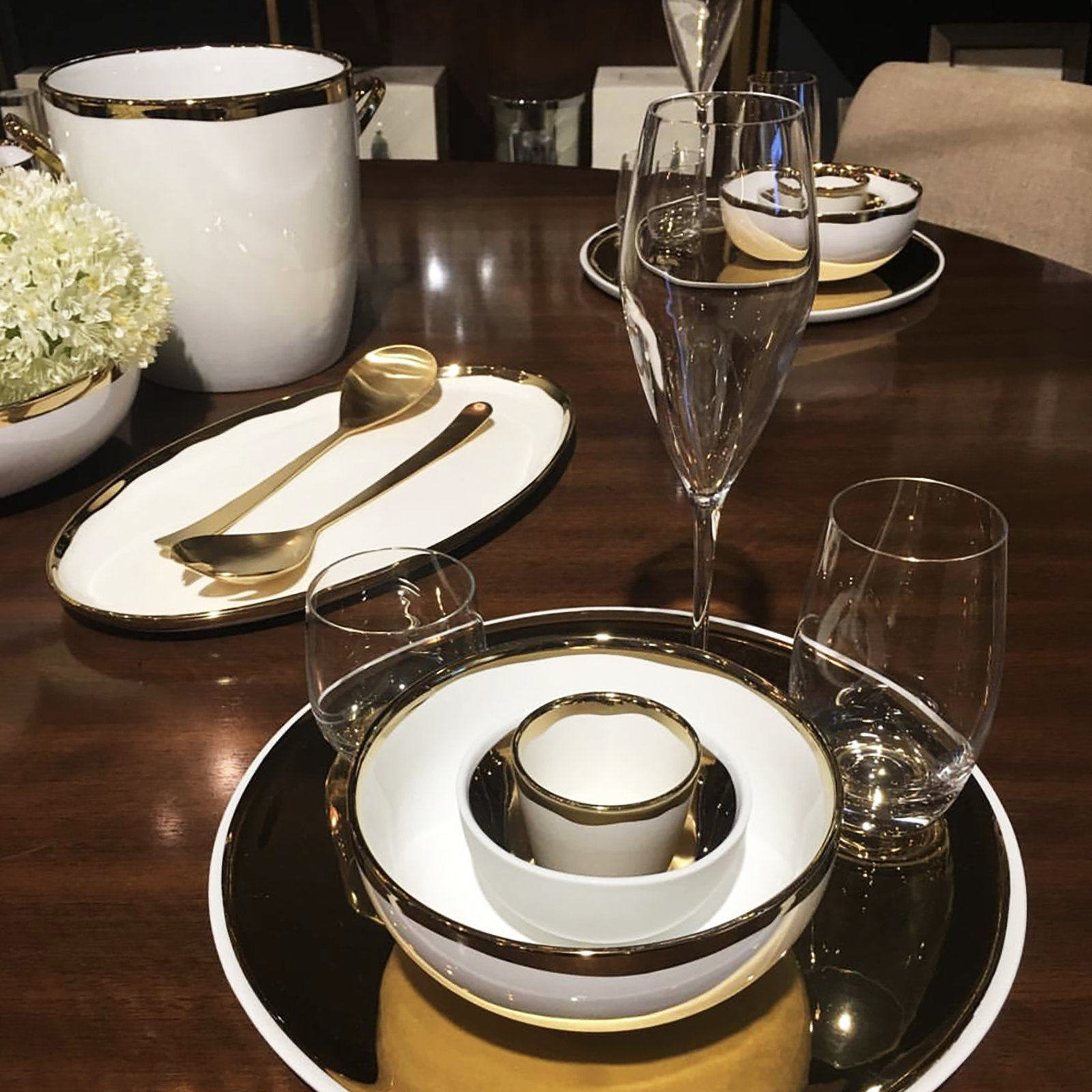 Canvas Home Oslo Salad Servers, Matte Gold