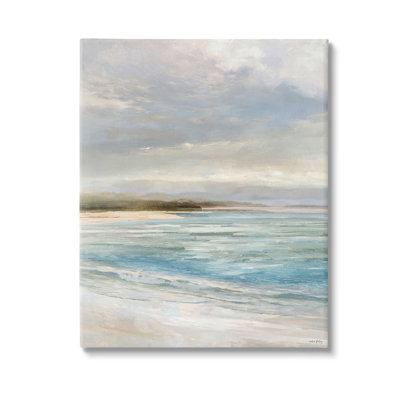 «Overcast Beach Scenery Wrarap Canvas» par Amber Sterling sur toile