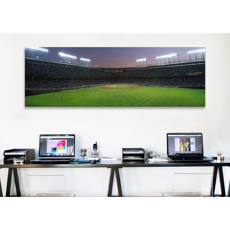 Spectateurs regardant un match de baseball dans un stade, Wrigley Field, Chicago, Cook County, Illinois, reproduction de photo sur toile