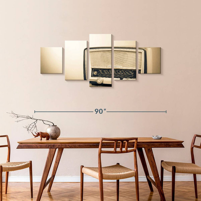 Radio rétro, H 36 po x l 80 po