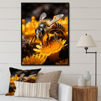 Kutzer " Bee Buzzing Life "