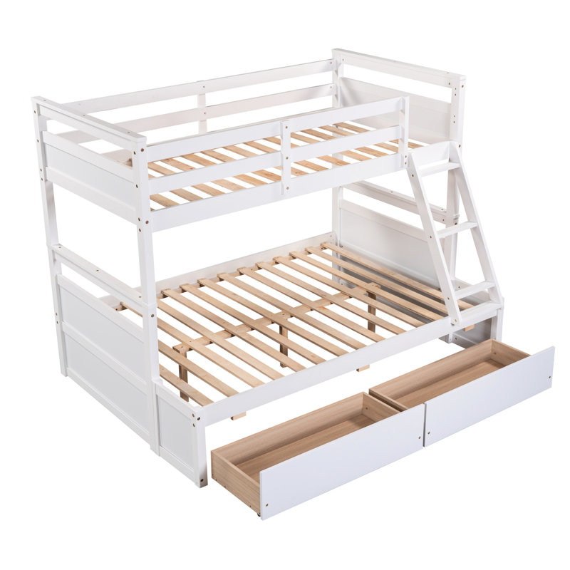 Lit superposé simple au-dessus d'un lit double en bois massif blanc, pour le rangement de chambre à coucher blanche avec rangement
