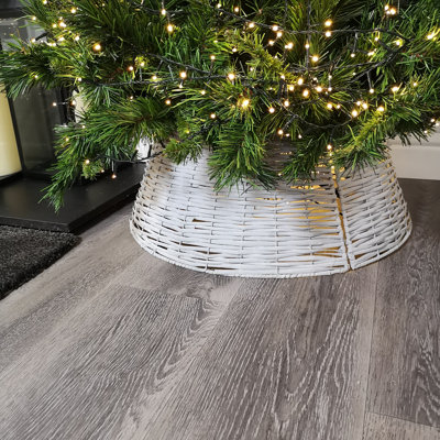 Tree Skirt