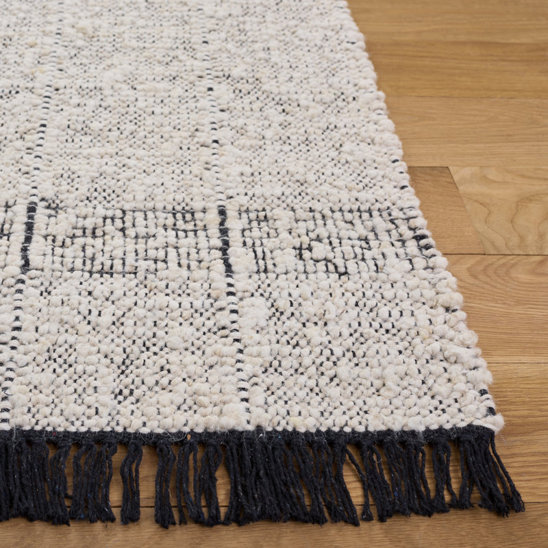 Manhattan Hand Woven Wool/Cotton Solid Color Rug in Ivory/Black, Rectangle 9' x 12'