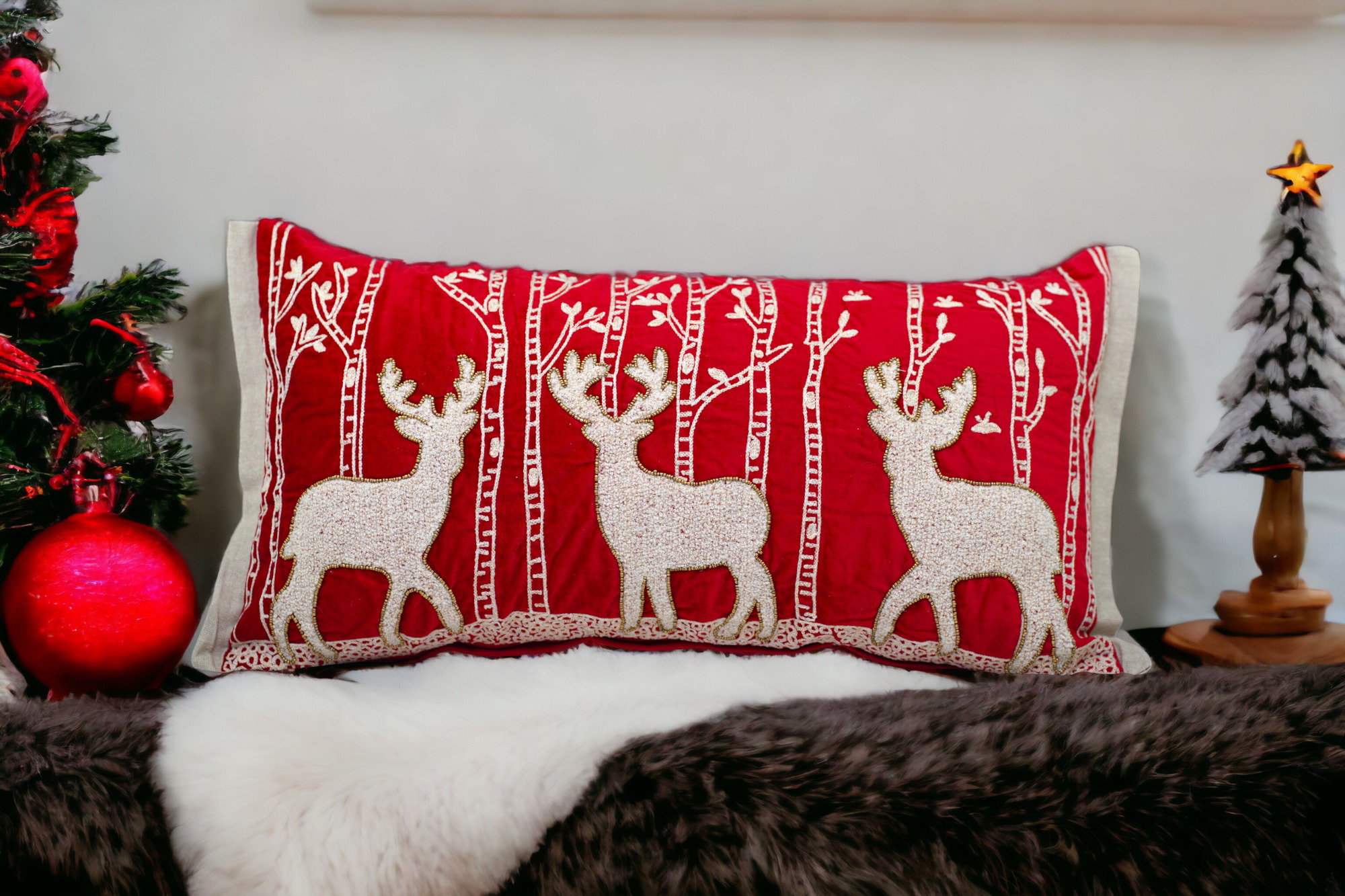 Christmas Decorative Pillows, Inserts & Covers