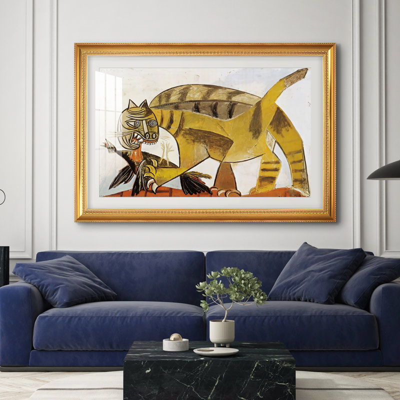 Chat mangeant un oiseau, 1939 - Pablo Picasso - Estampe encadrée sur mesure, 28 po x 40 po, Or florentin perlé