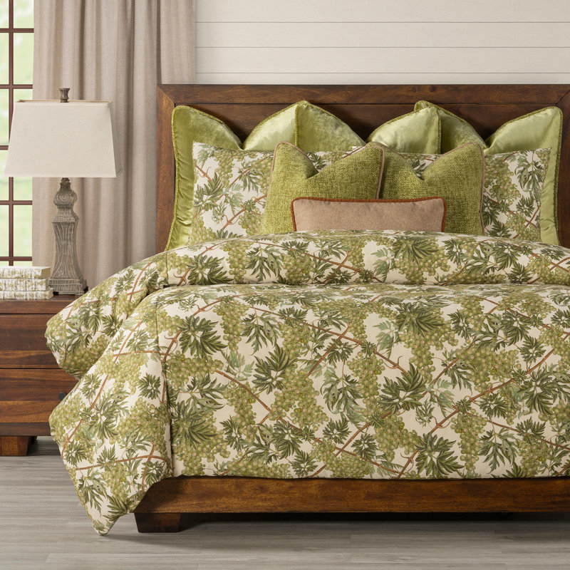 Grapevine Print Duvet Cover and Insert Set, California King Duvet Cover + 5 Shams + 3 Pillows