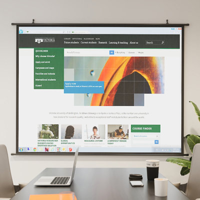 Inbox Zero Electric Projector Screen Projector Screen