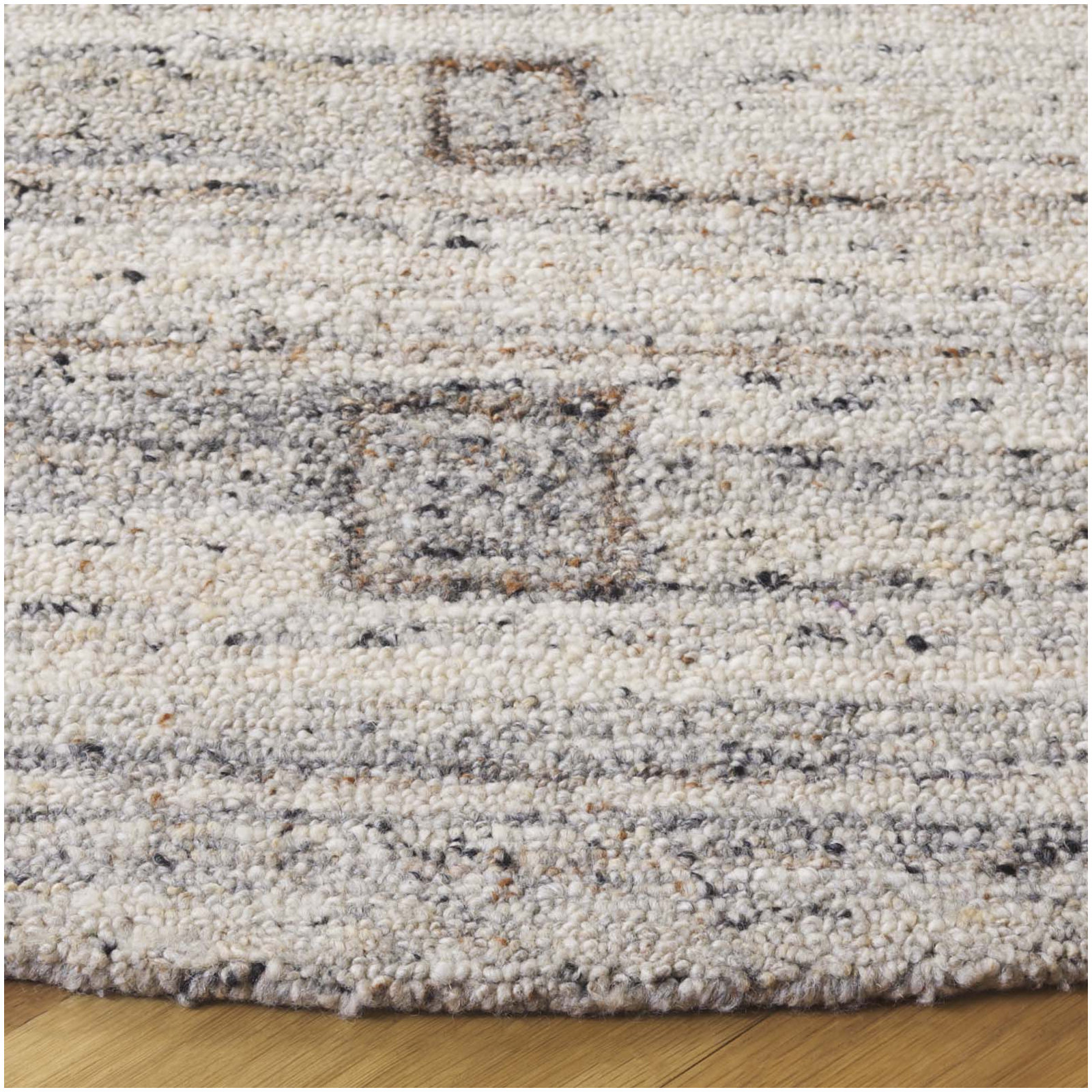Jax Hand Tufted Brown / Beige Rug, Round 6'