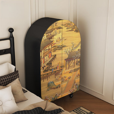 Armoire arquée avec tablettes et portes