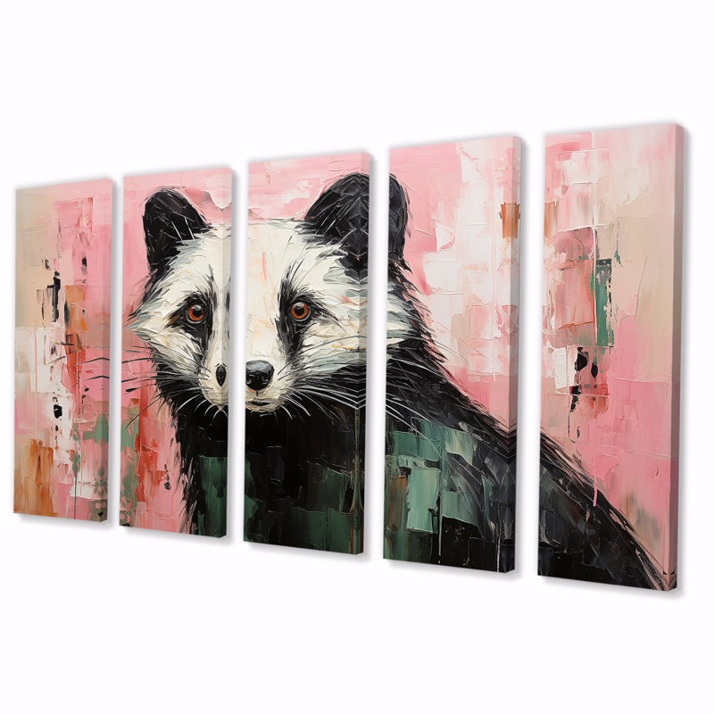 «Playful Black Skunk On» - Art mural 5 pièces, H 28 po x l 60 po