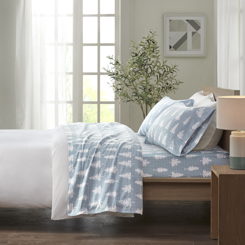 Cozy Flannel 100% Cotton Sheet Set, Queen Sheet Set with 2 Pillowcases, Blue Forest